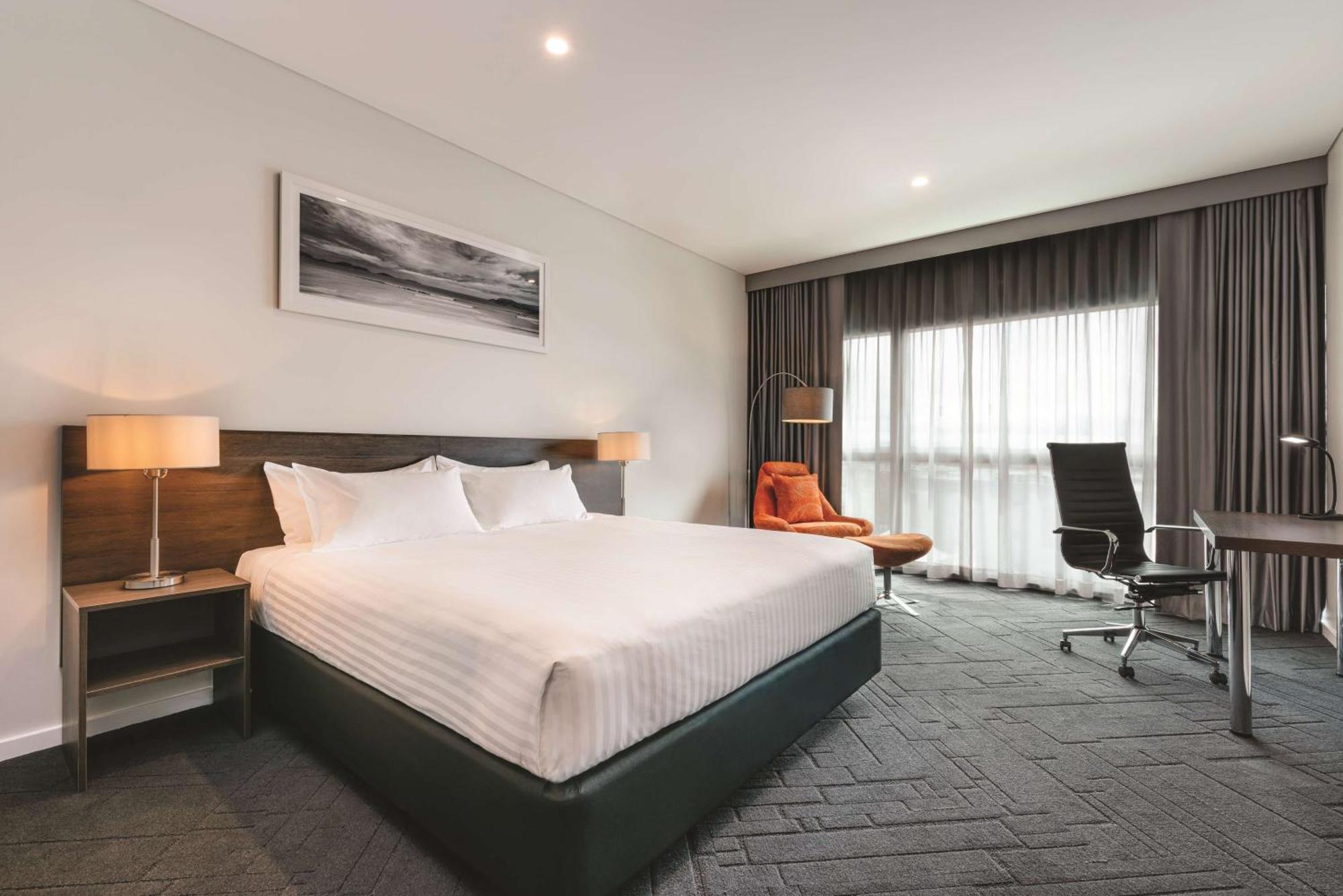 Vibe Hotel Subiaco Perth Exterior photo