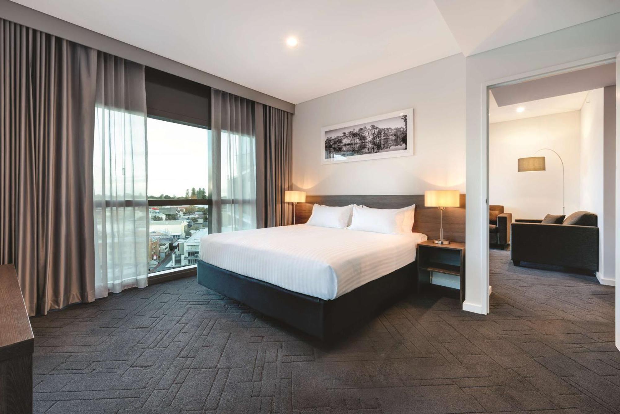 Vibe Hotel Subiaco Perth Exterior photo